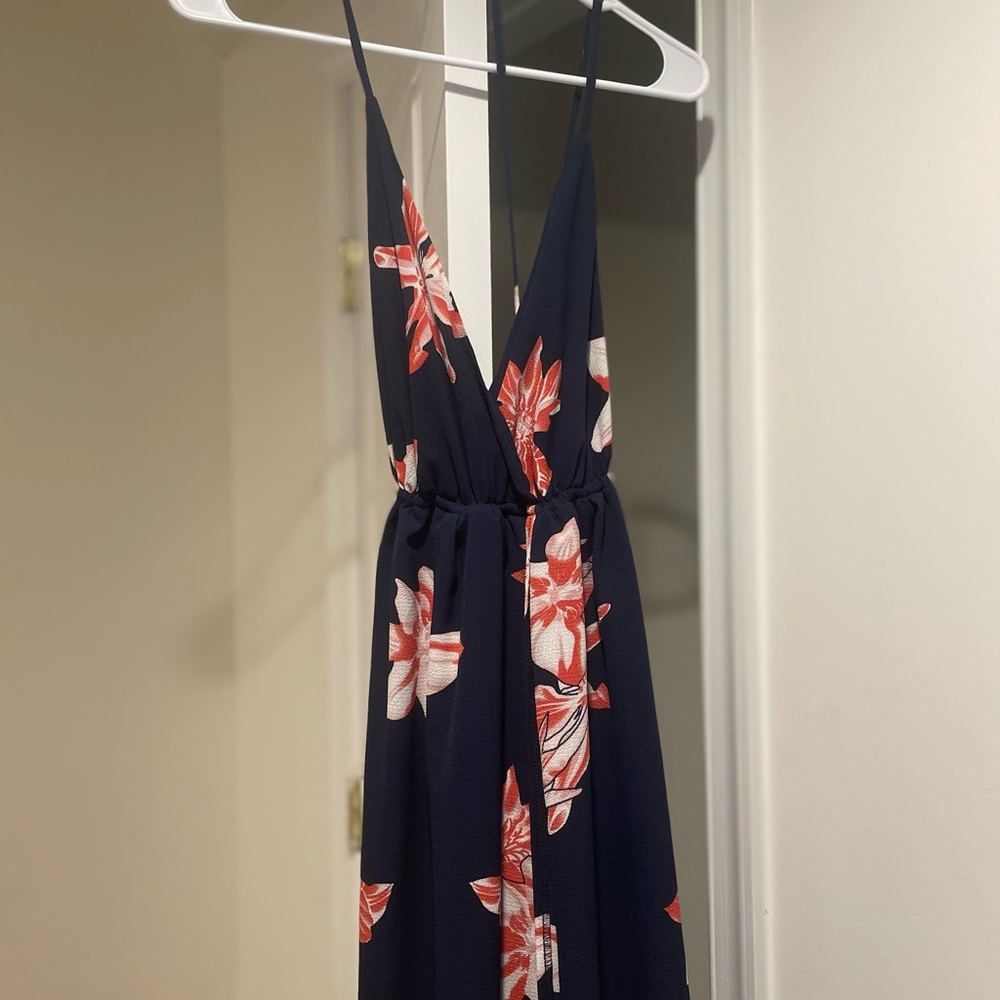 Floral backless maxi dress